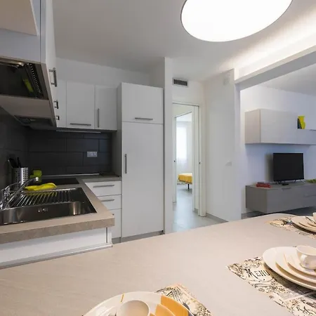 Casa Esedra C Parcheggio Privato ألاسيو