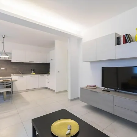 Casa Esedra C Parcheggio Privato شقة ألاسيو