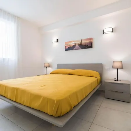 Casa Esedra C Parcheggio Privato ألاسيو